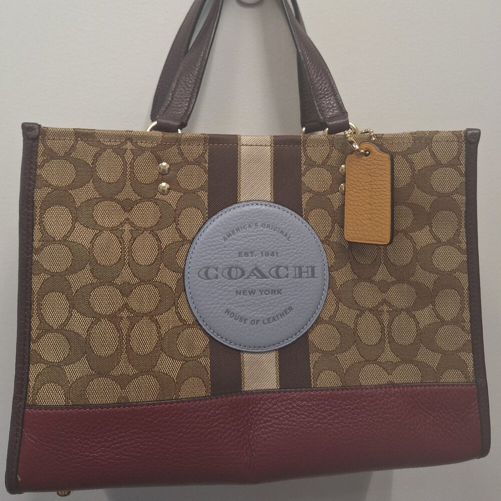Coach Dempsey 29 Carryall In Signature Jacquard Medium H2039-4113